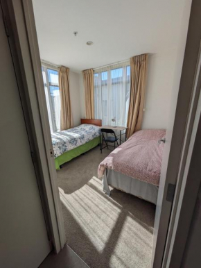 Newmarket Homestay - Twin Room